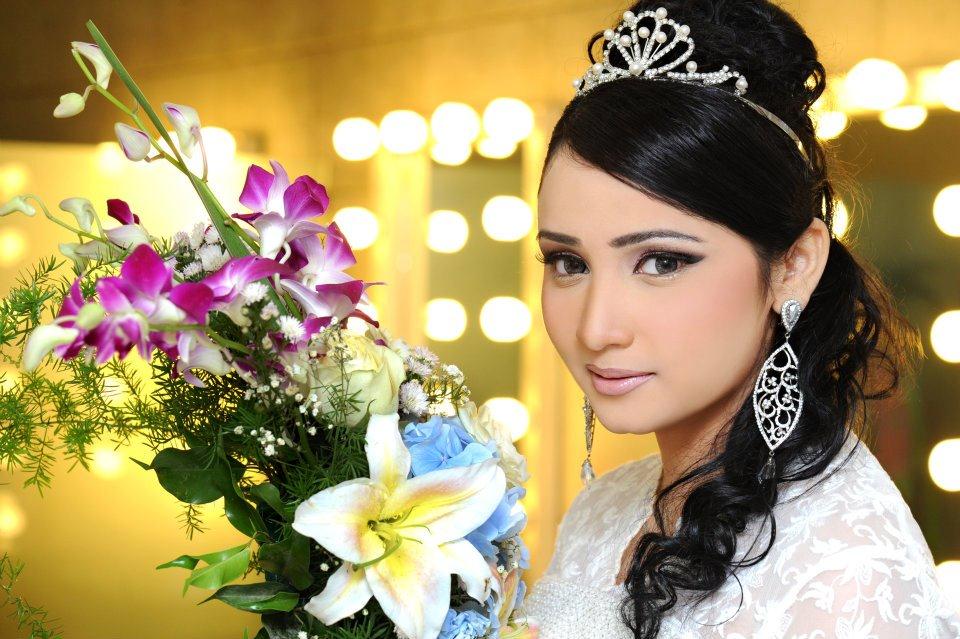 Khawar Riaz Christian Bridal 6 StyleCry: Bridal Dresses ...